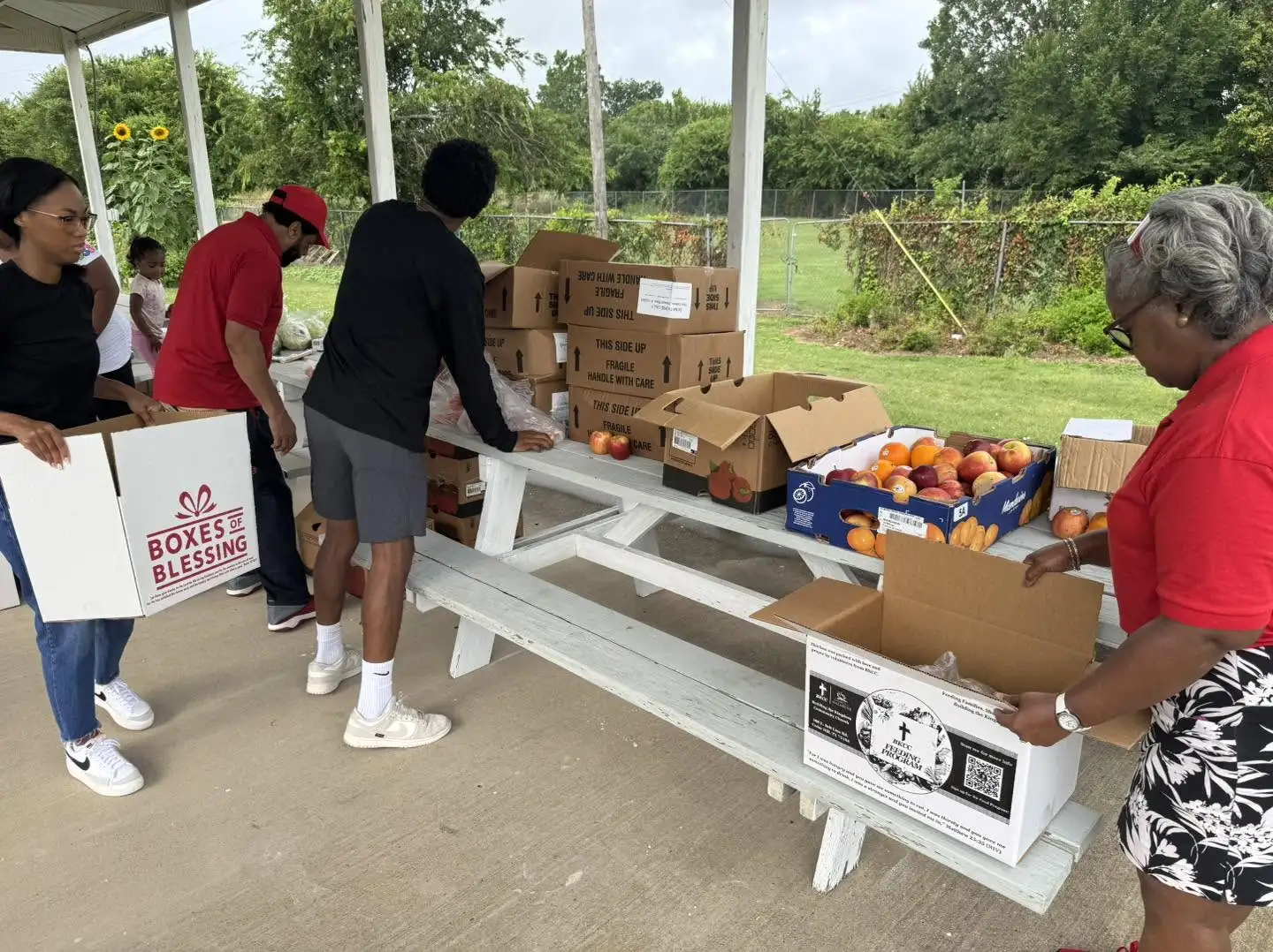 food-donations-02.webp